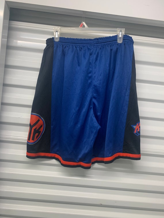 Vintage 90’s New York Knicks Champion Shorts Men’… - image 2