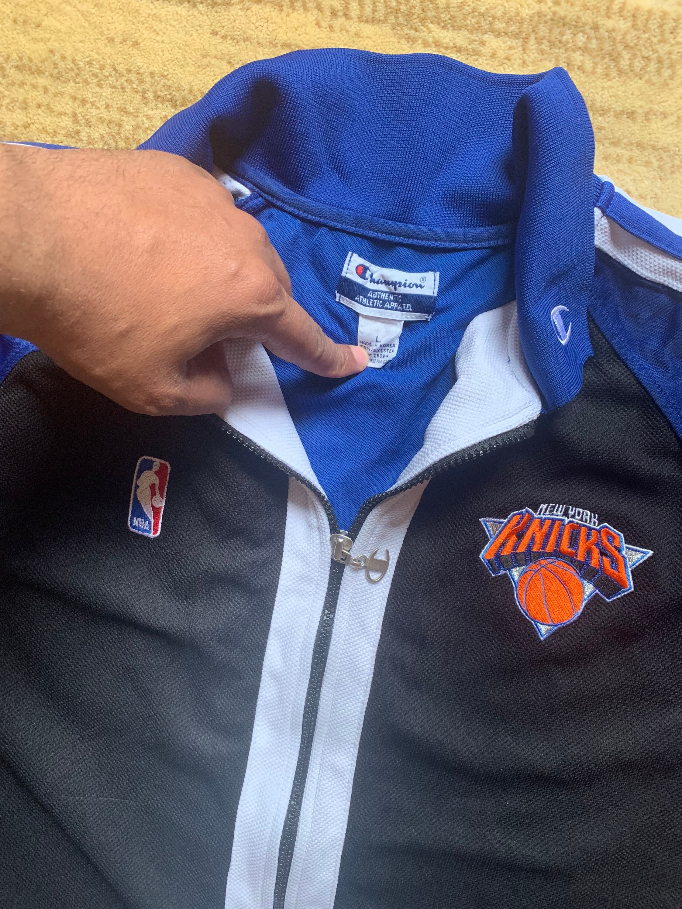 VINTAGE NEW YORK KNICKS CHAMPION WARM UP - Primetime