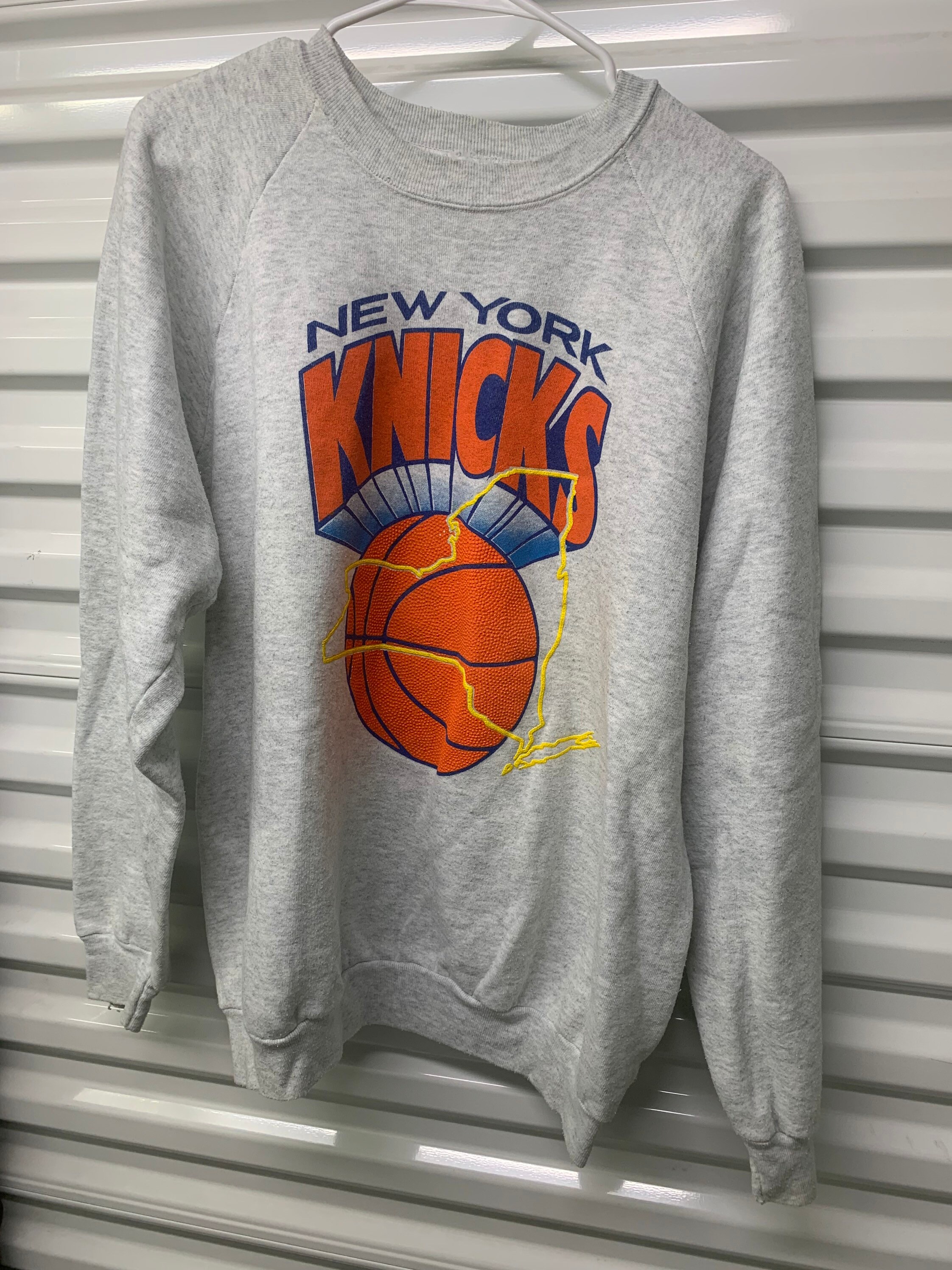 new york knicks vintage sweatshirt