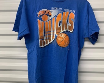 Vintage 90s New York Knicks Salem Sportswear T-shirt Size Mens