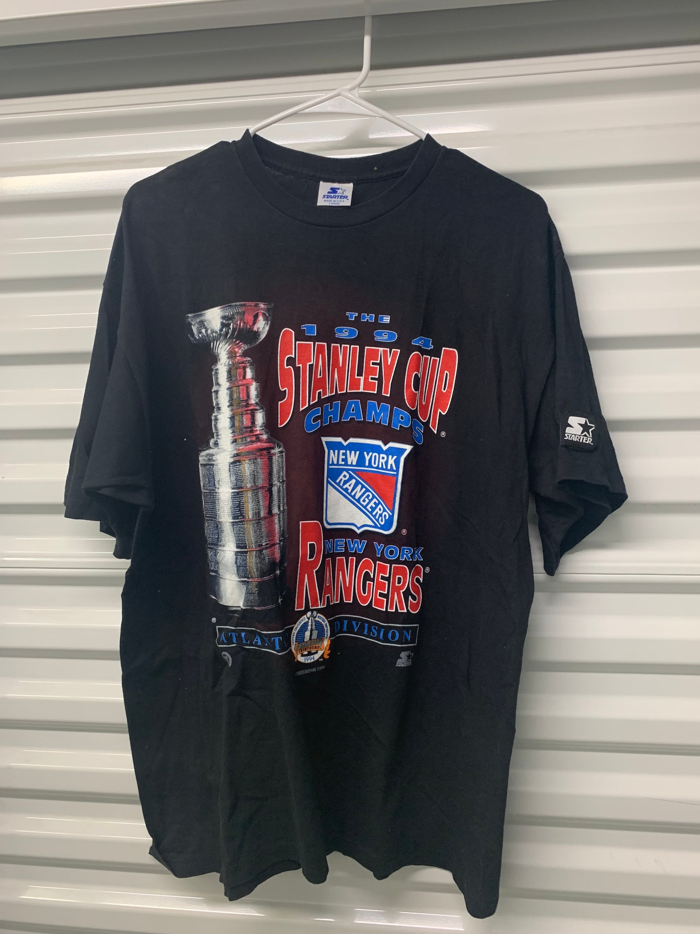 Vintage 90's New York Rangers 1994 NHL Stanley Cup Starter T-shirt