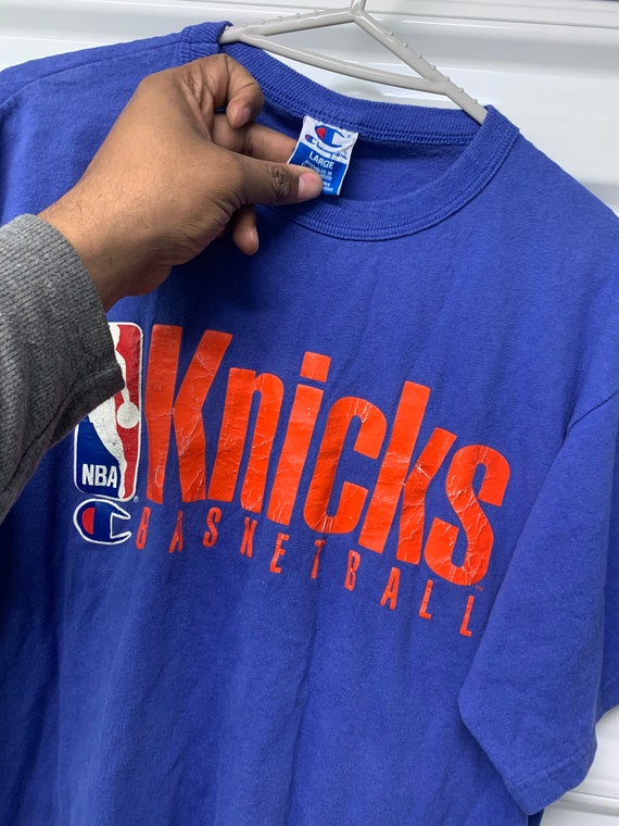 Vintage 90s New York Knicks Champion Practice T-shirt Size Mens