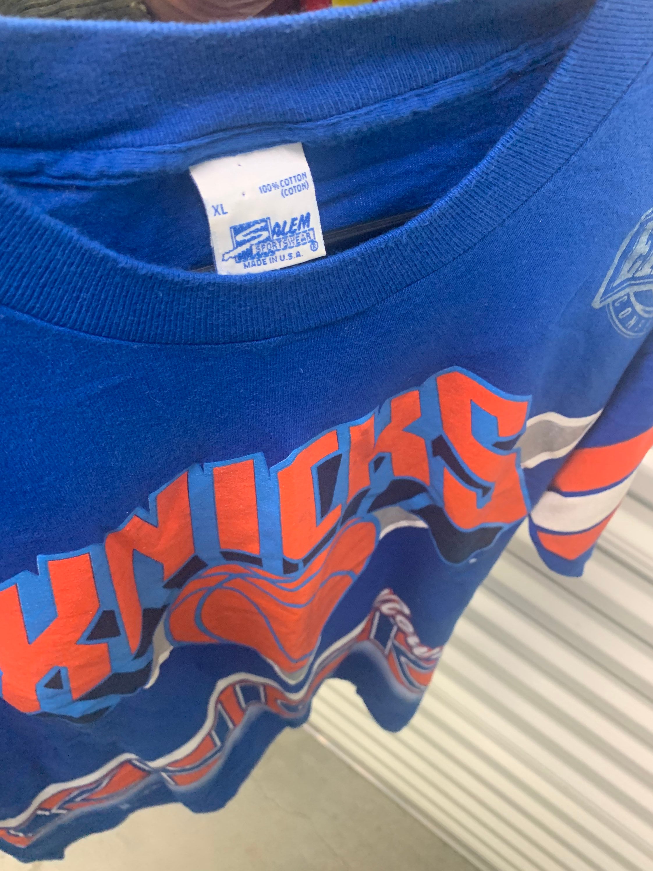 90's New York Knicks Patrick Ewing T-Shirt Size Small, Salem Sportswear