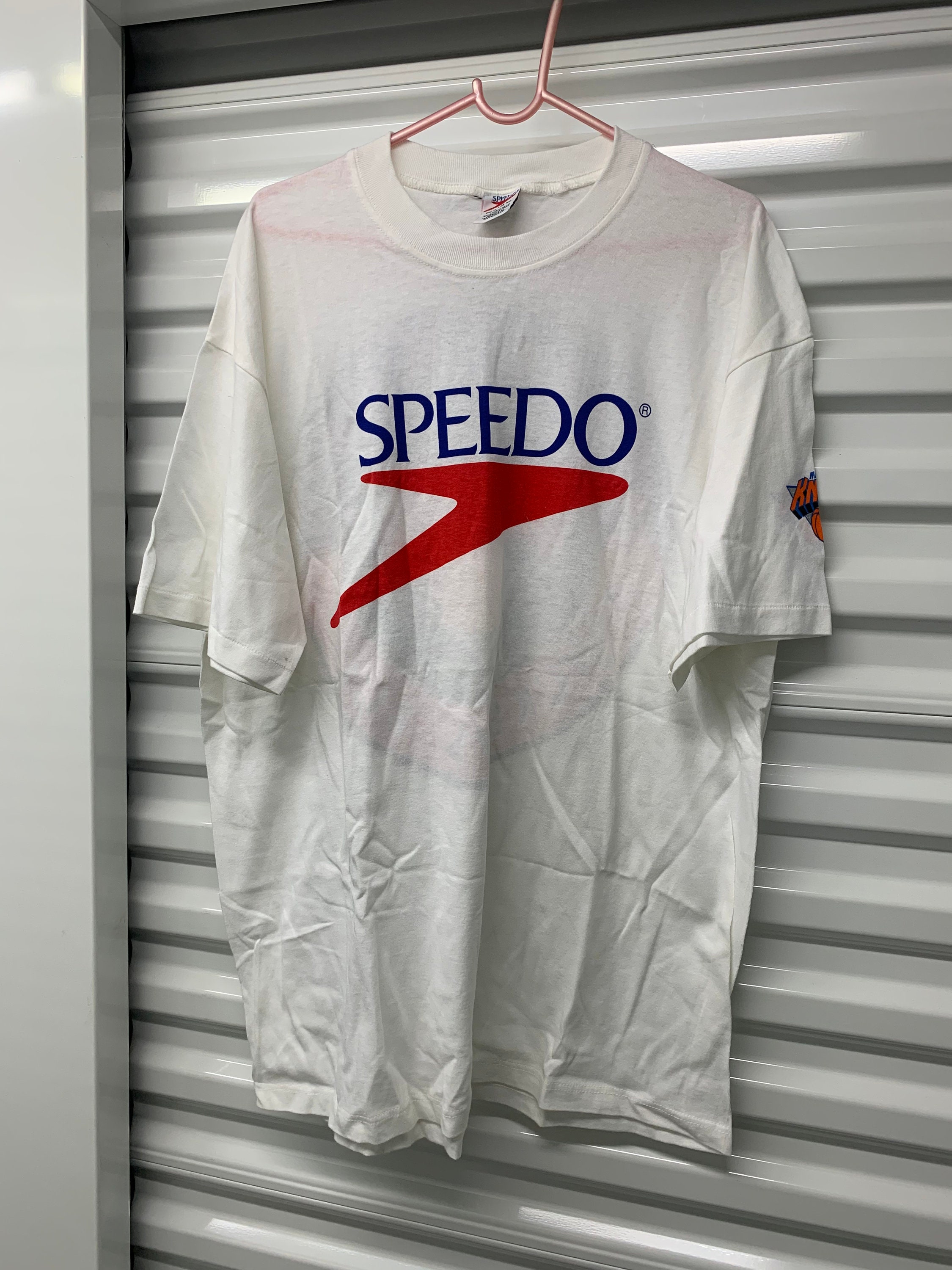 Vintage 90's Speedo New York Knicks 1996 Chicago Bulls T-shirt