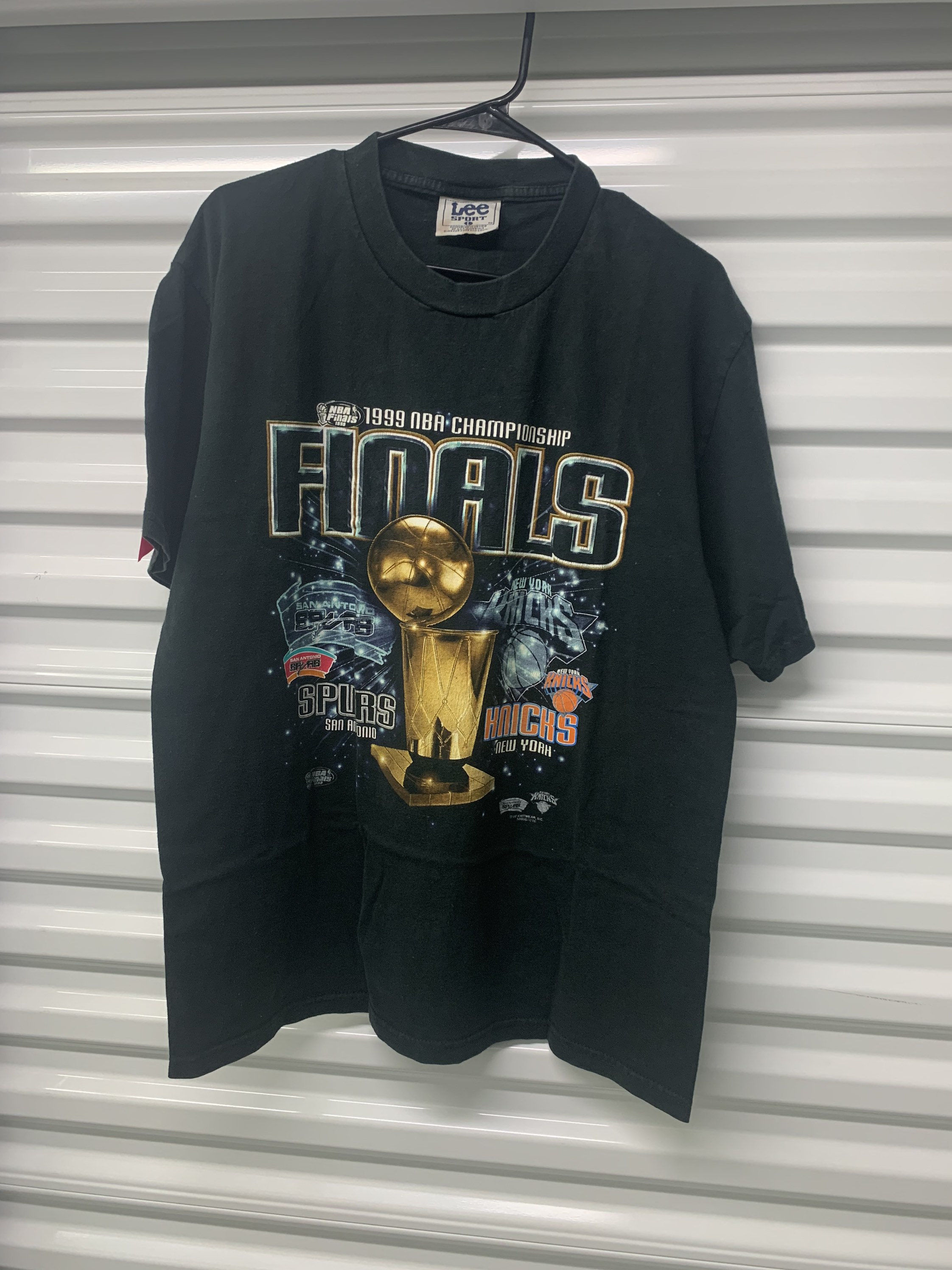 1990s San Antonio Spurs Sweatshirt by Tultex