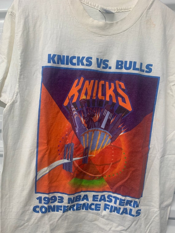 Vintage 90's New York Knicks 1993 Chicago Bulls Starter