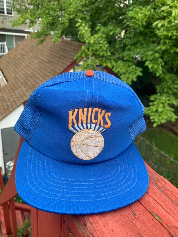 Vintage 80’s New York Knicks SnapBack Trucker hat