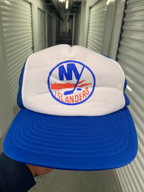 Men's New York Islanders Vintage 80s Trucker Snapback Hat Blue Orange and  White by NHL