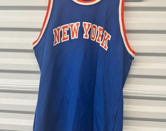 Vintage 80’s New York Knicks Sand Knit Jersey Men’s Size Medium