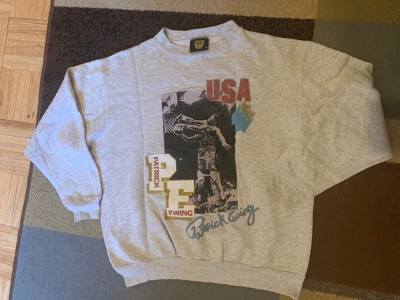 Vintage Patrick Ewing Athletics Sweatshirt Men Lar