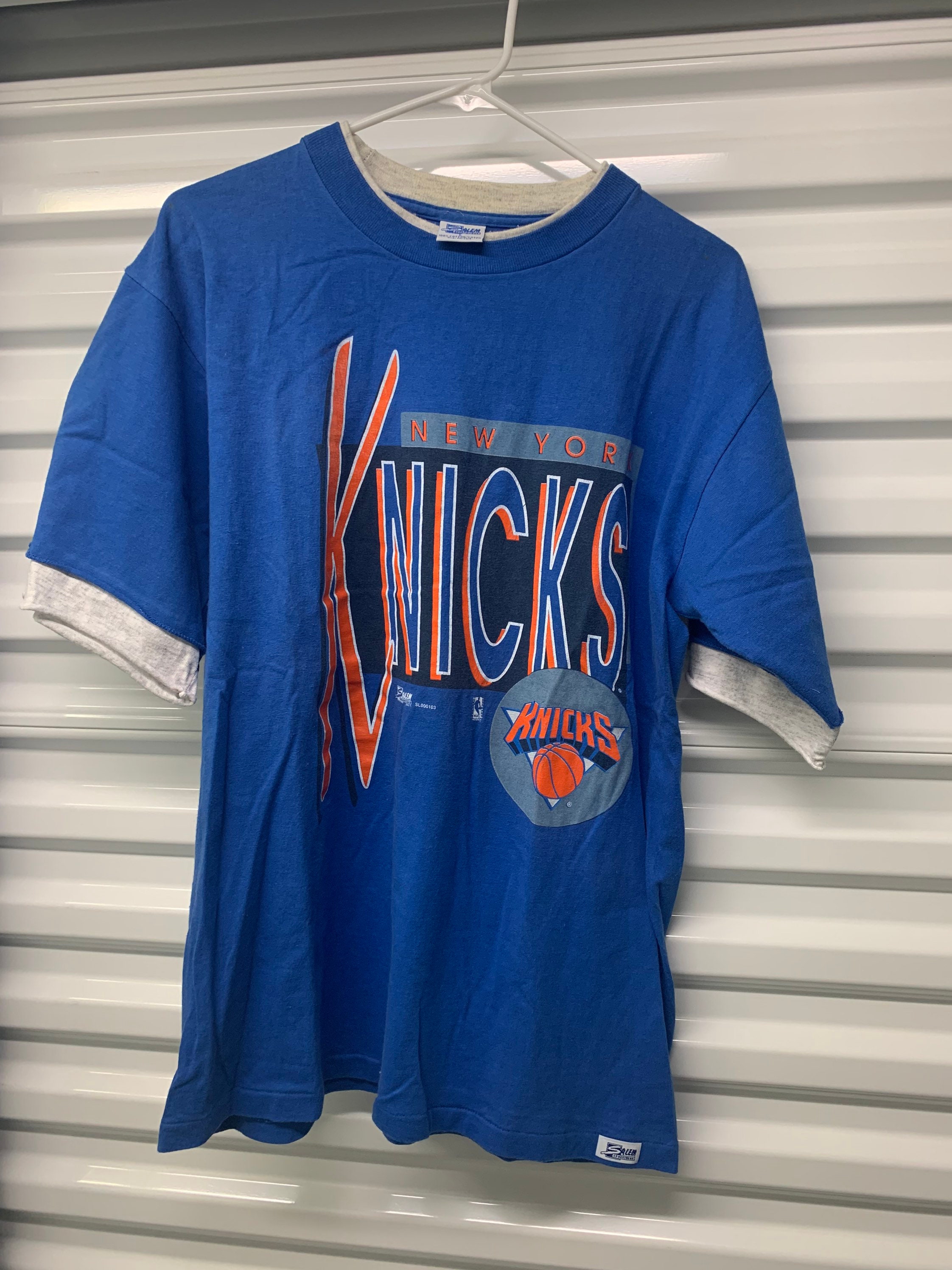 New York Knicks legend art vintage T-shirt, hoodie, sweater, long sleeve  and tank top