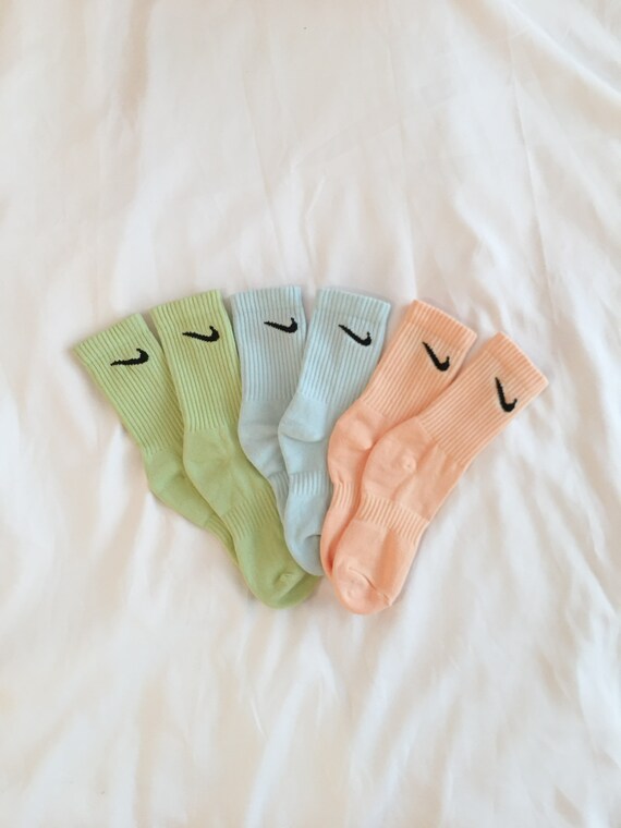 pastel socks nike