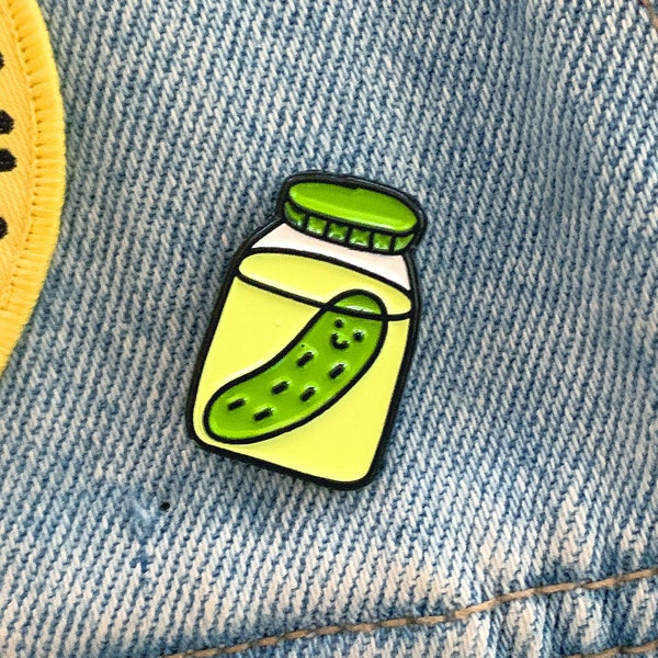 Lucky Pickle | enamel pin