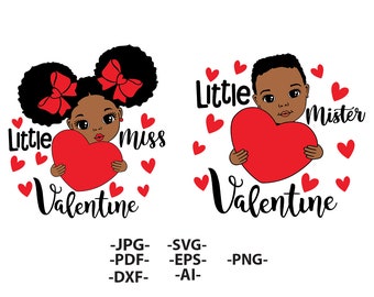 Puede incluir: Dos ilustraciones de niños sosteniendo corazones rojos. La niña está etiquetada como "Little Miss Valentine" y el niño como "Little Mister Valentine".