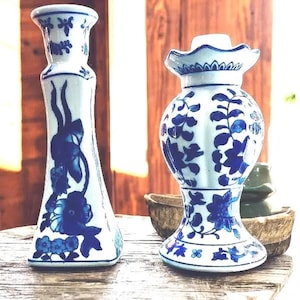 Chinoiseries Kerzenhalter, 2er-Set, blaues und weißes Porzellan, Tischdekoration, asiatisches Blumenmuster, Vintage-Kerzenhalter