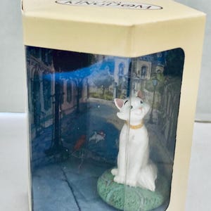 Disneys Tiny Kingdom - Etsy