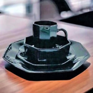 24 Piece Arcoroc France Octime Dinnerware Set Service For 6, Octagon Shaped Blown Black Glass, Smooth Edges Plates, Made in France 1990
