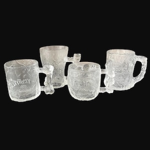 Conjunto de 4 canecas RocDonalds Flintstones, canecas Bedrock, canecas colecionáveis do McDonald&#39;s, fabricadas na França em 1993