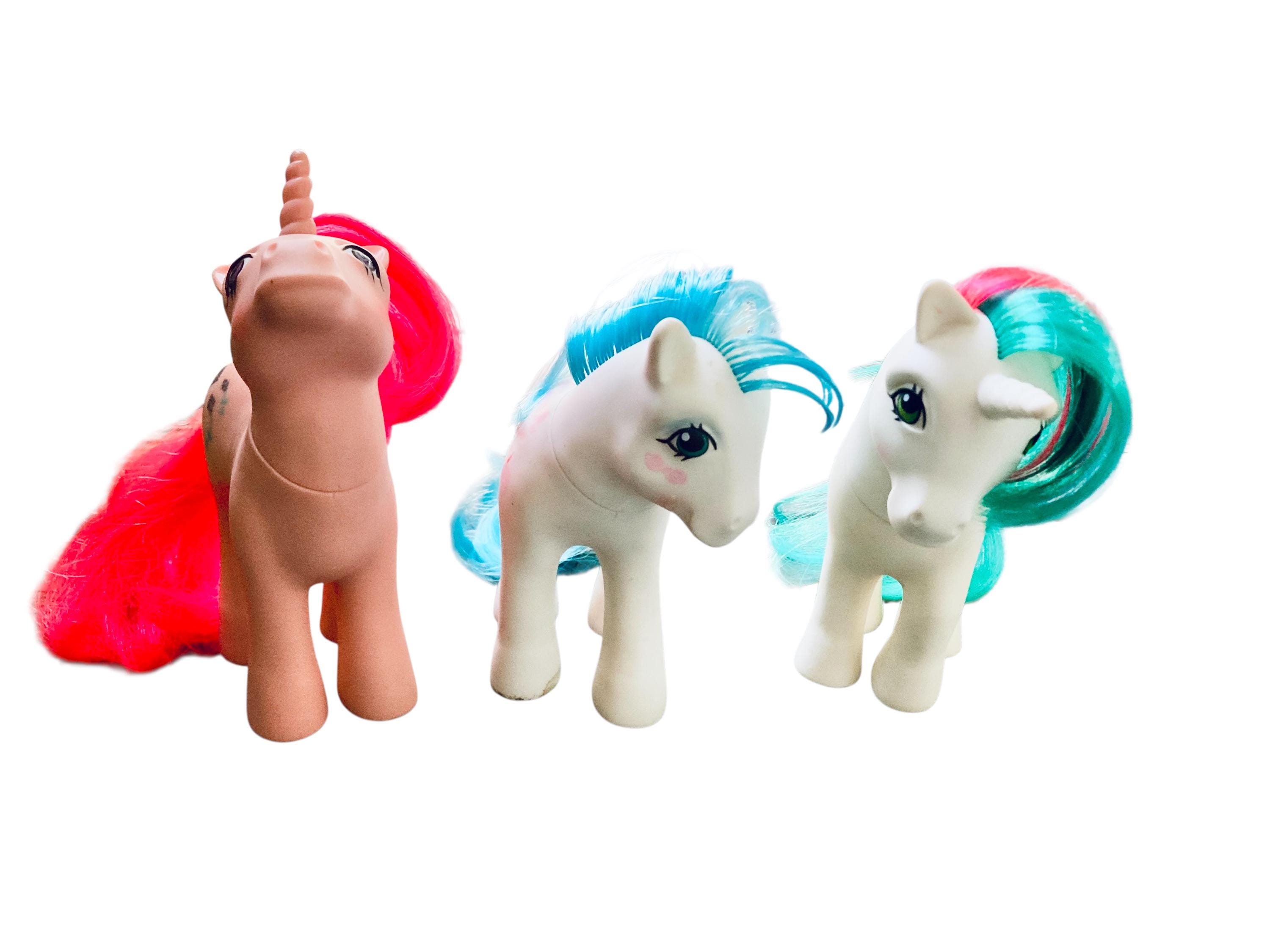 m*n様 DeliciousTaylormade FUXXONLY PONYケン My Little Pony G1 Unicorns Gusty Maple Leaf White Blue Mane