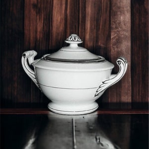 JYOTO China San-O 400P Covered Sugar Bowl image 1