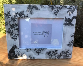 Squirrel Design PicturePhoto Frame Portrait Or Landscape 6x4 Nature Gift 343