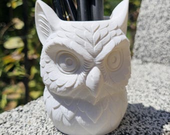 Owl pen holder