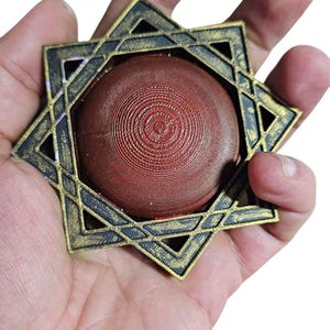 3D Printed Skyrim Sun Amulet: Fantasy Game Pendant
