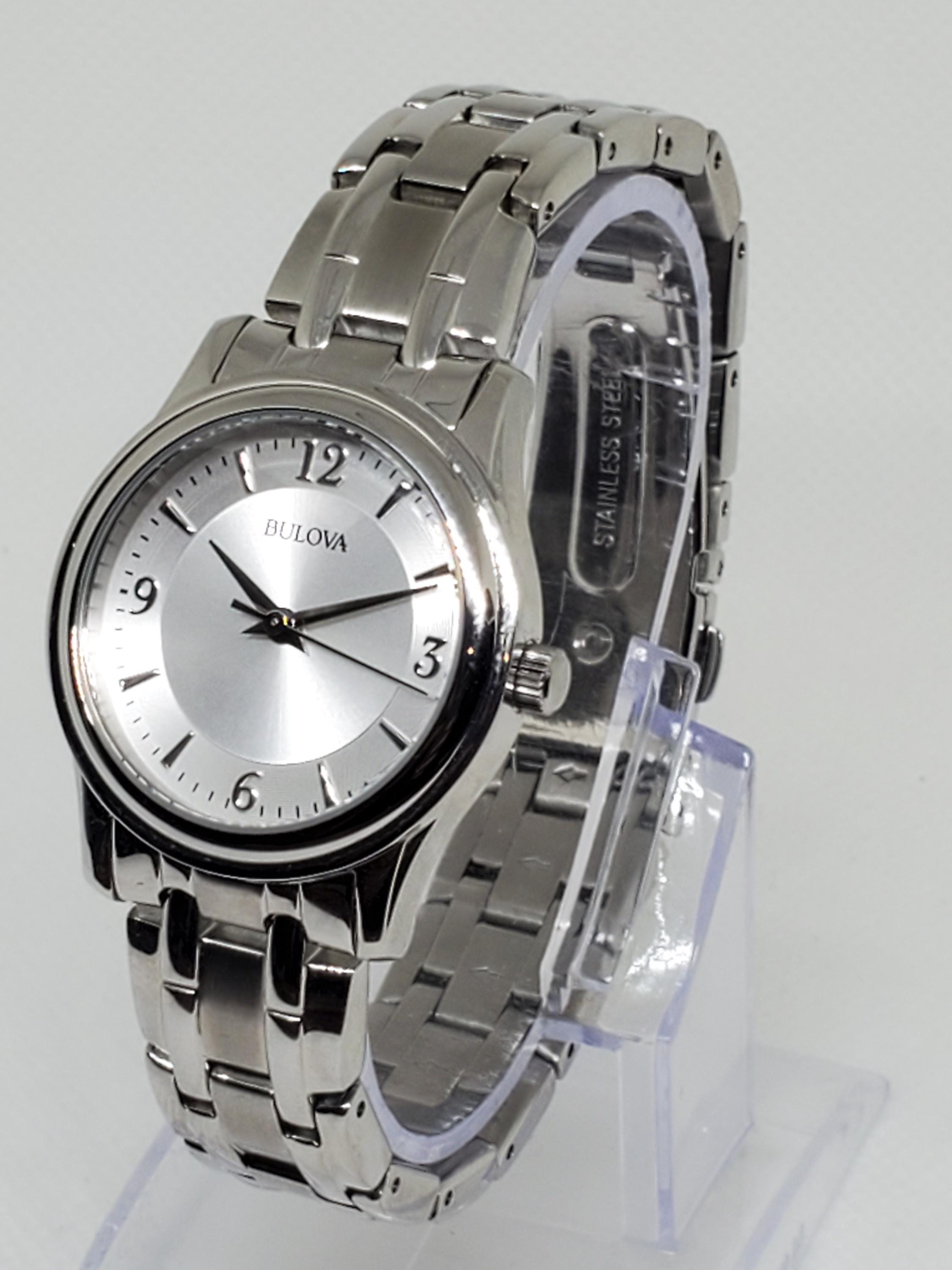 Bulova 96L005 Quartz Dress Watch – Silver Dial Elegance  display picture 1