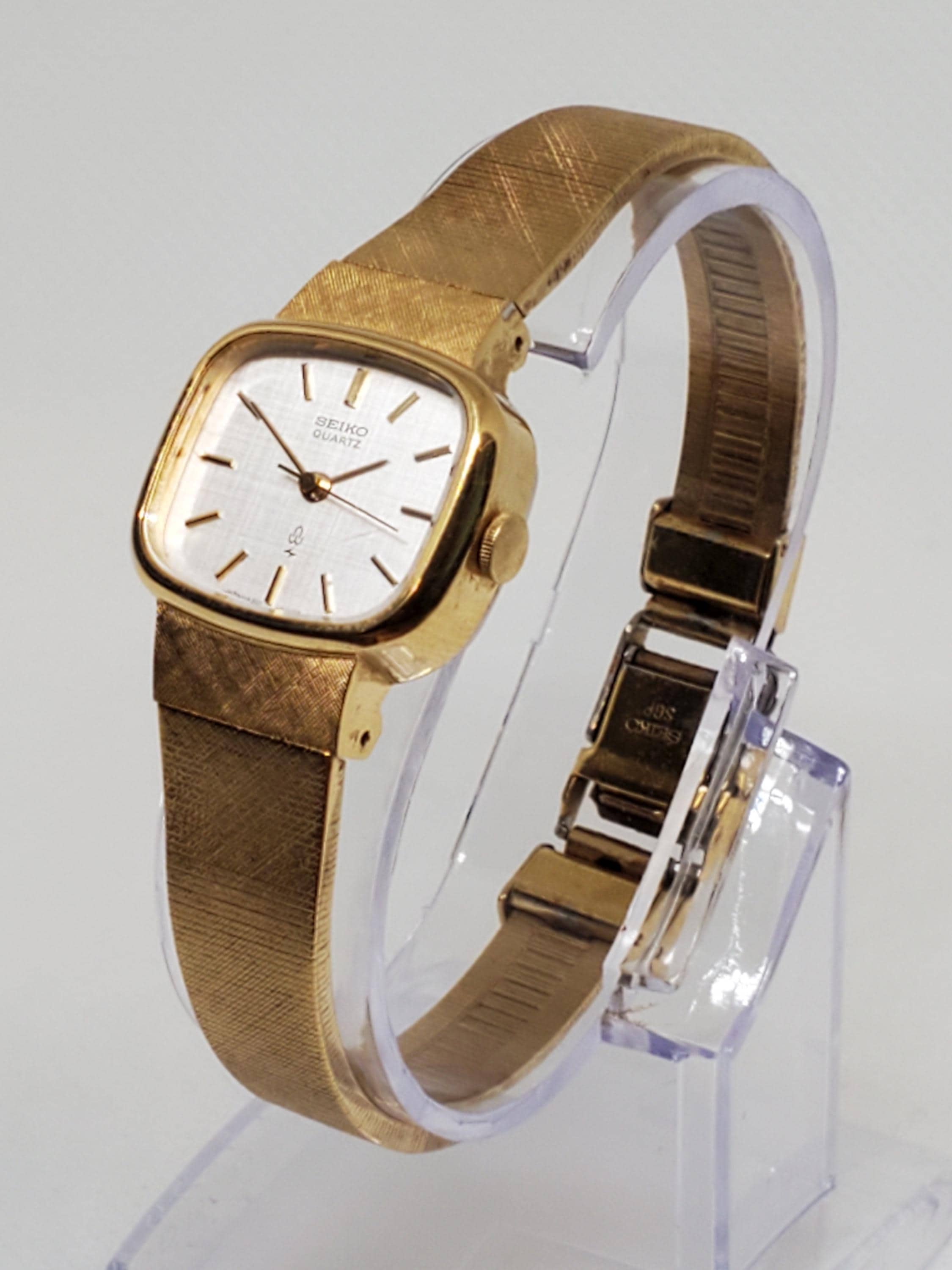 SEIKO VINTAGE クォーツ 金 ゴールド スモセコ 腕時計 レディース SEIKO VINTAGE 金 ゴールド クォーツ レディース 腕時計 SEIKO VINTAGE