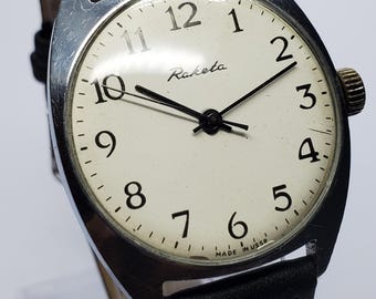 Raketa USSR Manual Watch 1970s White Dial Engraved Caseback, 33mm, 1970s, Working