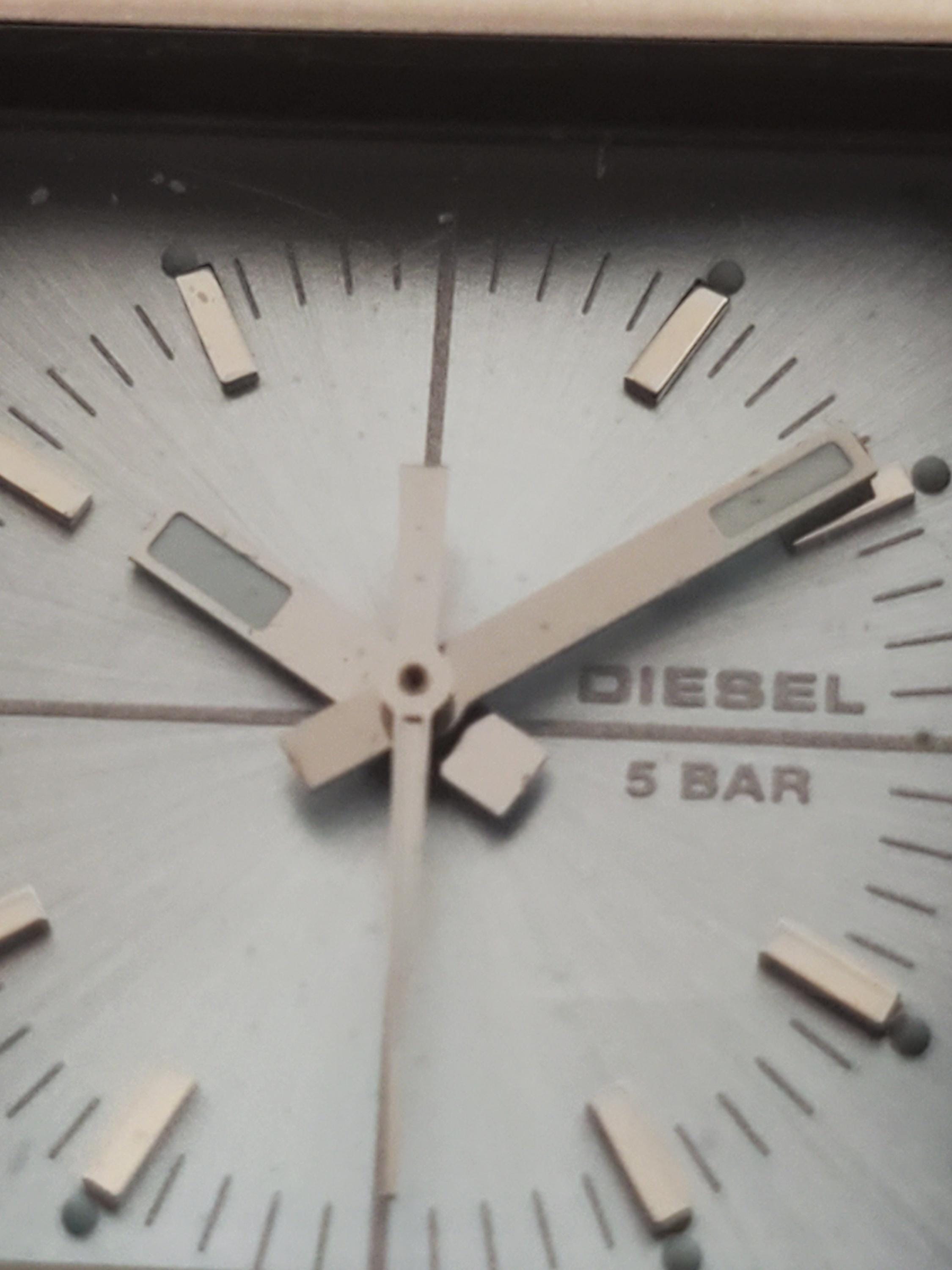 Diesel Silver Retro Watch with Metallic Green 2-Tone Band DIESEL Metamorph Streamline Mens Watch, Chrome Silver  main image 3