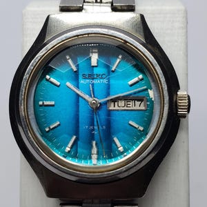 Seiko 2206-0880 automatisch blauw geslepen glas dames dresswatch, 28 x 31 mm, 1973, werkend