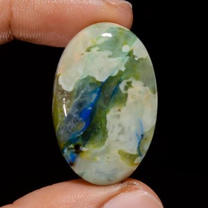 Natural Gem Silica Cabochon: Oval Gemstone for Jewelry Making (31X20X5 mm, 34 Ct.)