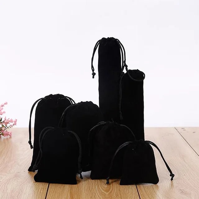 12 Sacchetti In Velluto Nero Con Coulisse, 10x12 Cm, Porta Gioielli E Piccoli Regali, Morbidi E Portatili