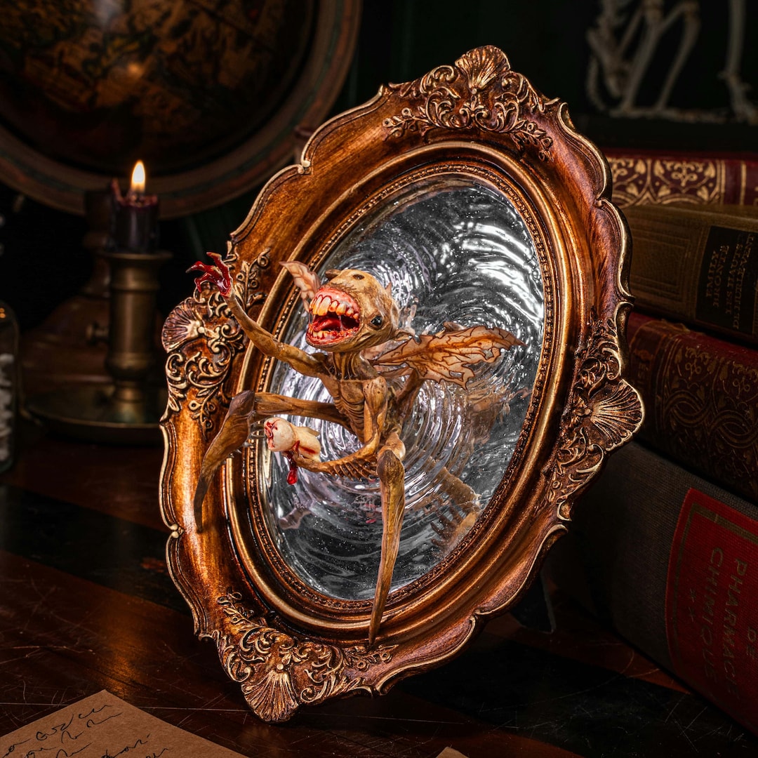Hellboy Tooth Fairy Figurine - Portal Mirror Gothic Wall Decor