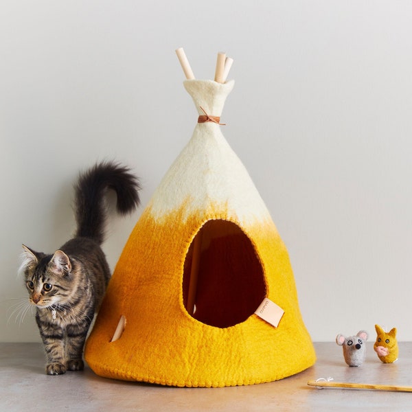 Cat Tipi, Teepee for cats & dogs, Pet teepee, cat teepee, cat tipi, dog tipi, cat house, dog house