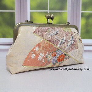 Cartera de mano con diseño de melocotón y grullas japonesas Obi