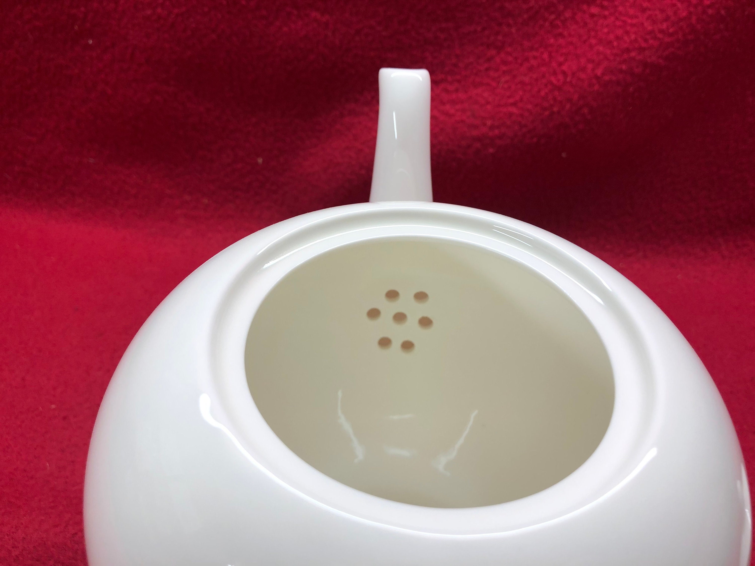 White Bone China Teapot 35 Fl Oz for Good Cup of Tea Etsy UK