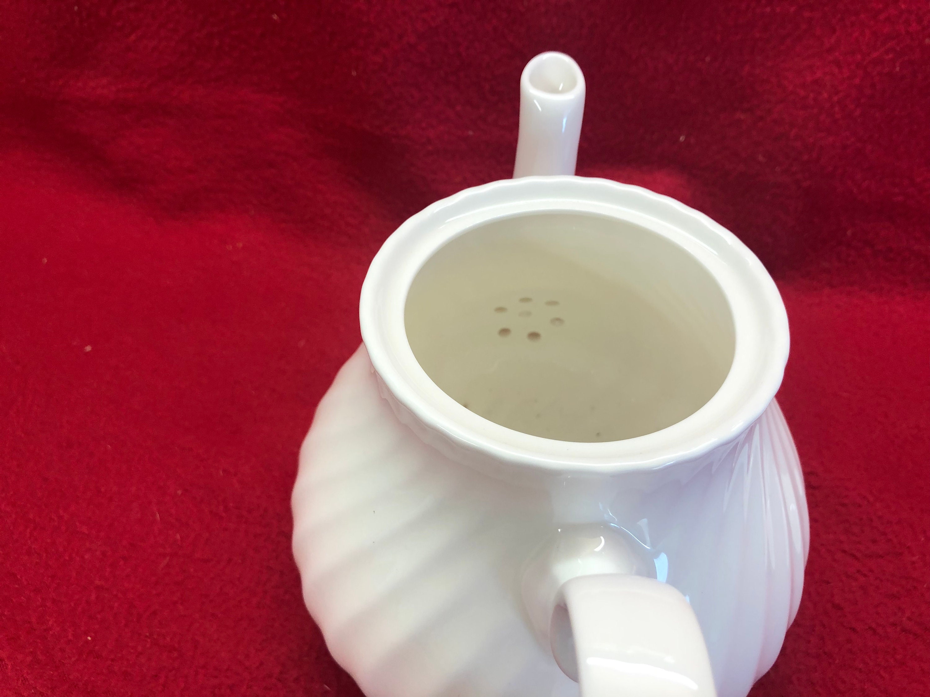 White Bone China Teapot Spiral 35 Fl Oz Etsy UK