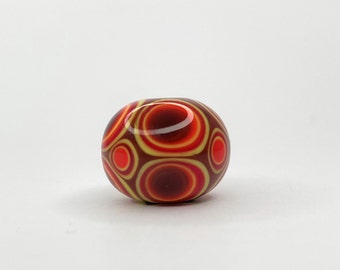 Lampwork-spun Murano glass bead for your jewelry creations, hat ornaments or floral decorations. Unique handmade piece