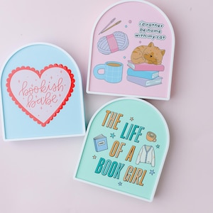 3D printed Book shelf decor Gift for book lovers Shelf sitter decorations