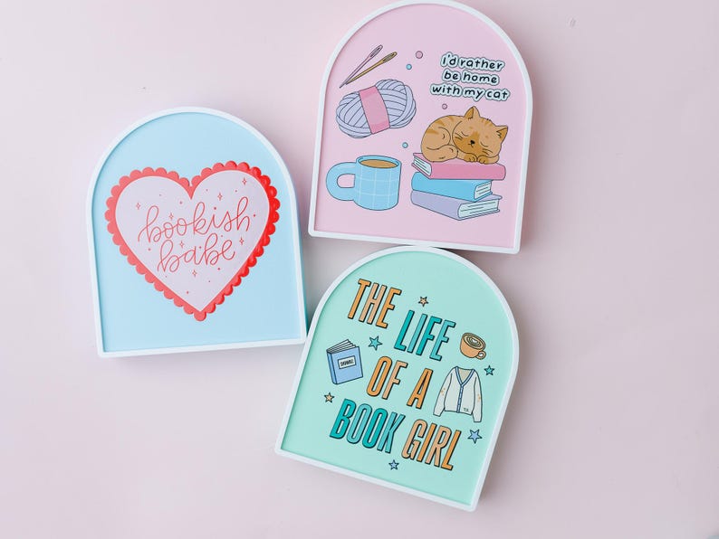 3D printed Book shelf decor Gift for book lovers Shelf sitter decorations