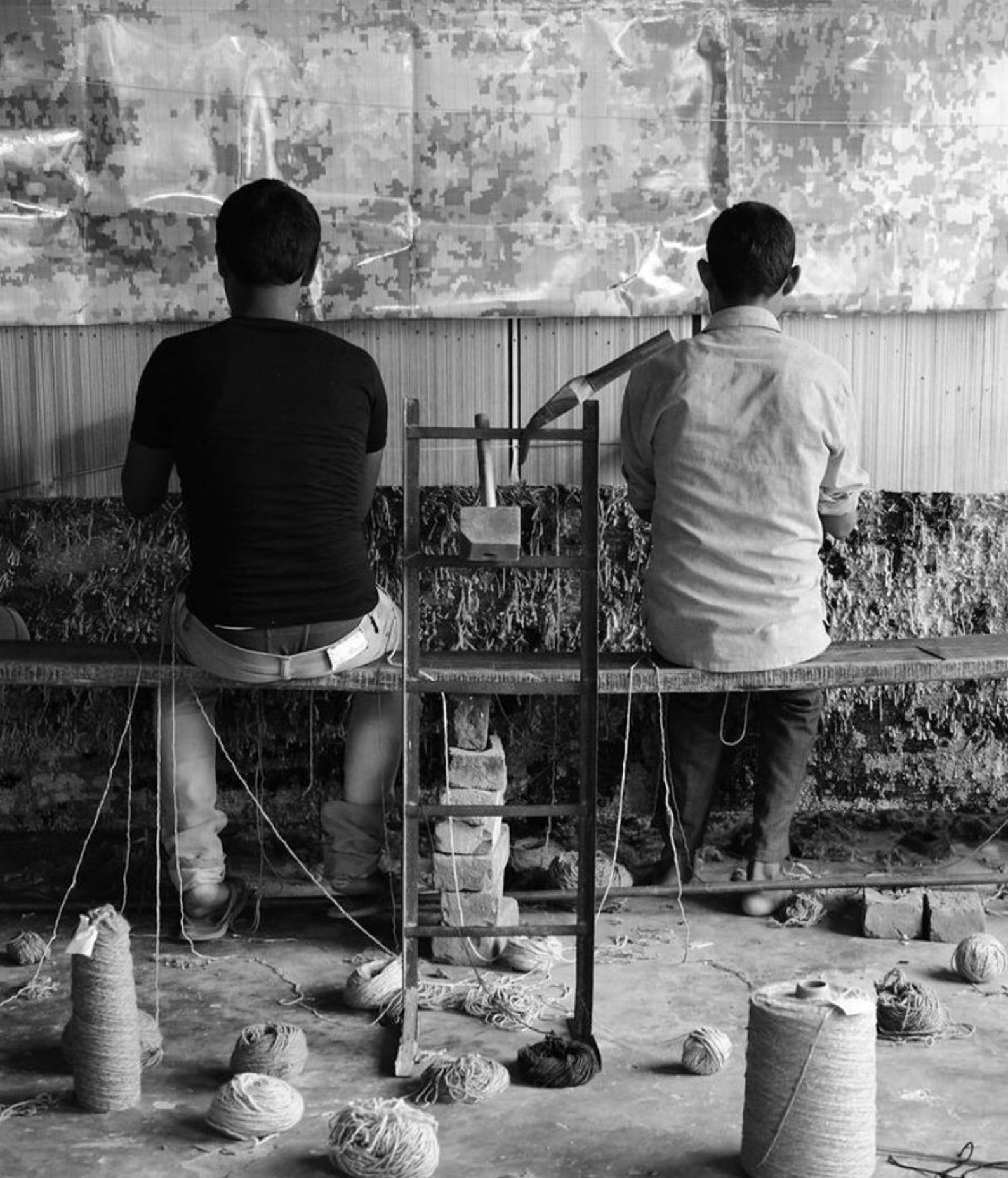 100 New Zealand Wool Custom Pombox for Bespoke Hand Made Carpet and