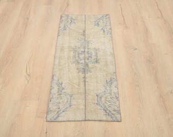 Small Turkish Oushak Rug: Vintage Wool Doormat (1.6 x 3.8 ft)