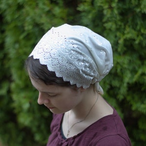 Ivory Eyelet - Full Coverage - Headwrap//Headband//Headcovering//Headscarf - Silver Stitching Co