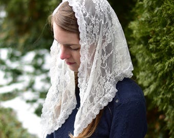 Lace Triangle Shape Girl&#39;s Veil - Headcovering - Headscarf - Chapel Veil - Mantilla - Silver Stitching Co