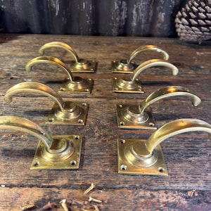 Maniglie abbinate anni '20, 4 paia (X4 paia 8 maniglie) / MANIGLIA A LEVA / Maniglie in ottone massiccio con barra a fuso, maniglie in ottone, maniglie per porte, restauro