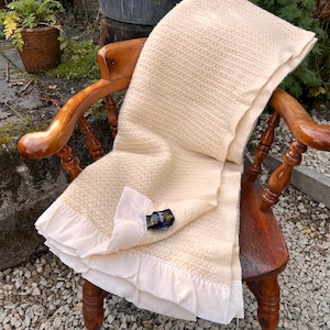 Earlys Witney Wool Blanket - Etsy
