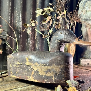 Beautiful Late Victorian / ENGLISH DECOY / Original Working Bird Decoy Old Paint Cabin Lake House Decor Country Interiors Folk Art Waterfowl