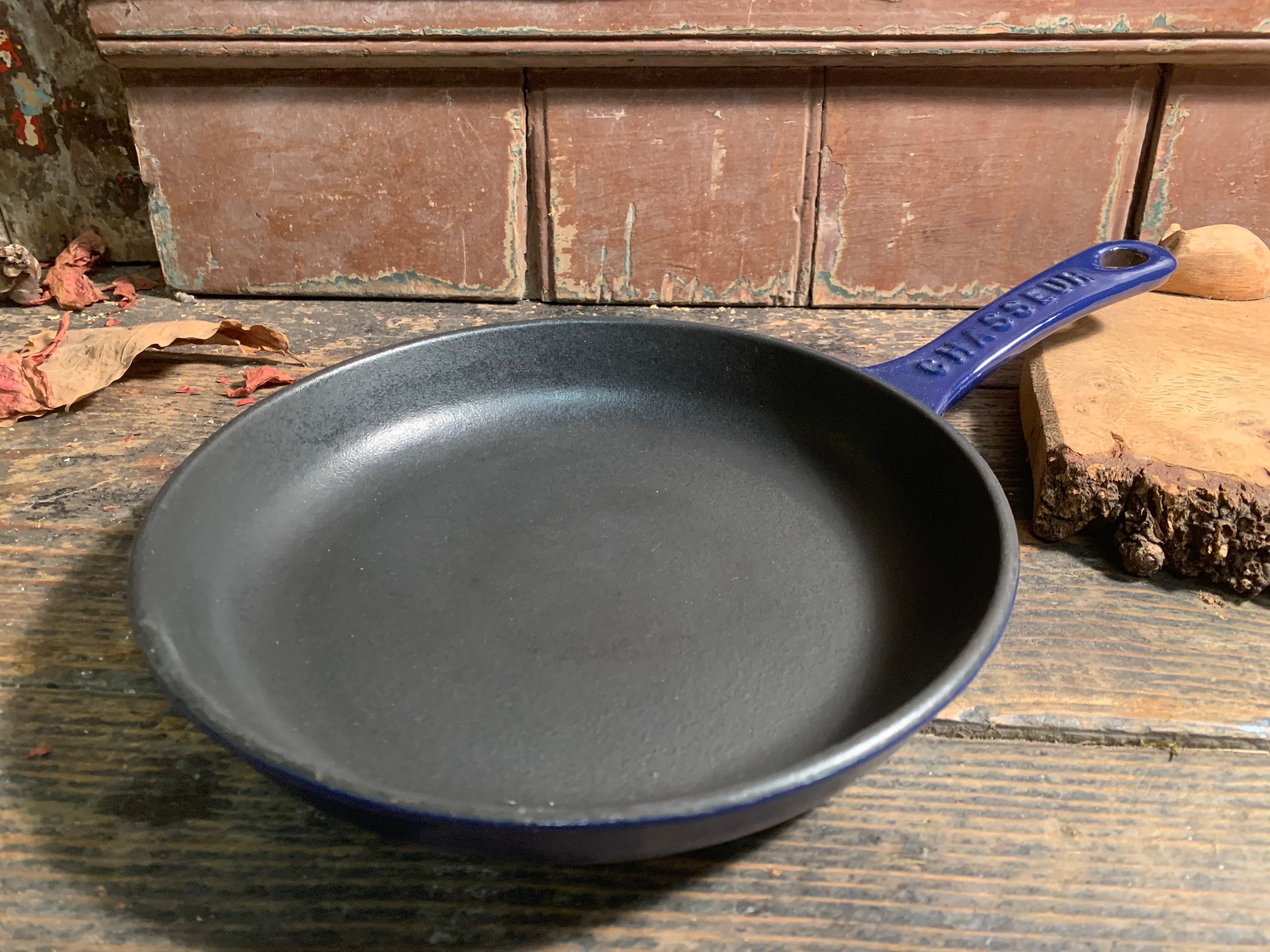 Chasseur 7'' Enameled Cast Iron Wok with Lid